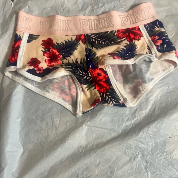 Pink Low Rise Hawaii Print Panties - Picture 15 of 16